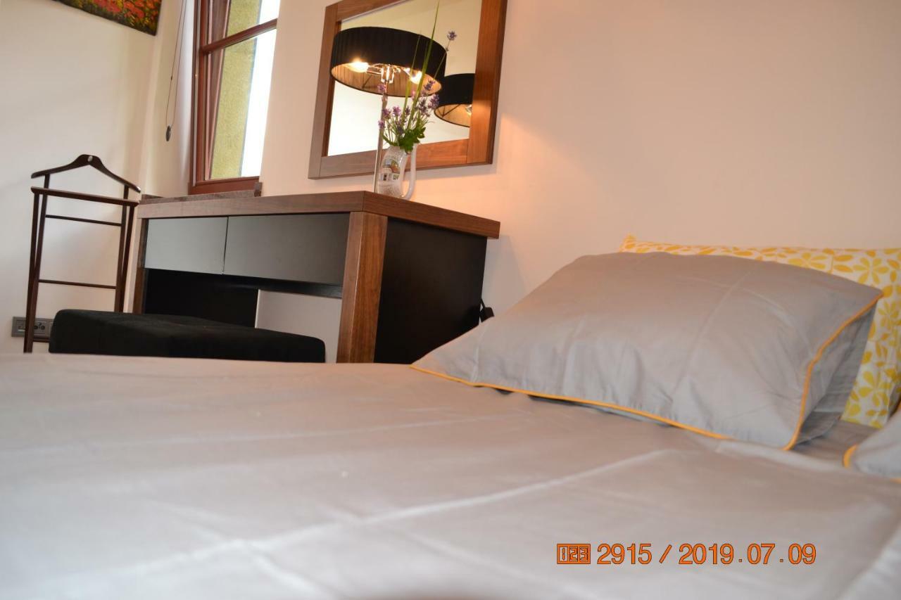 Apartament Parkowa Polana Z Ogrodem Lägenhet Polanica-Zdrój Exteriör bild